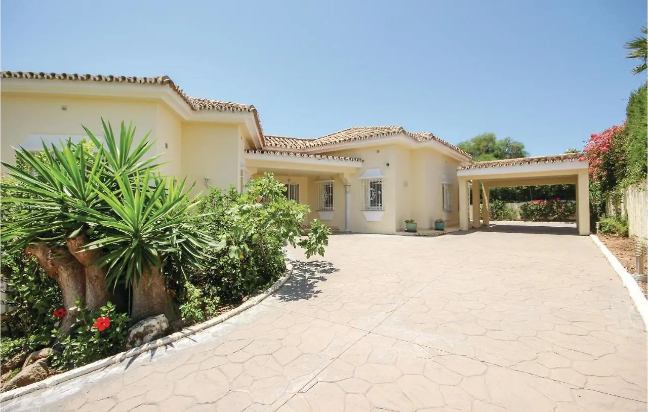 Holiday home 4 Bedroom Awesome Home In Marbella